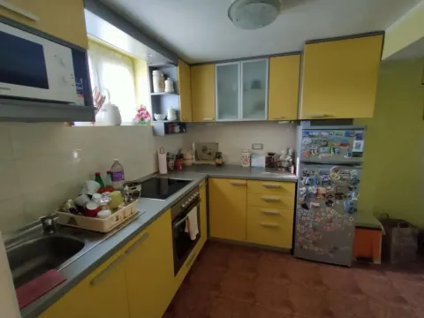 Prodaja, kuća, 250m², Sremska Kamenica, Petrovaradin - image 15