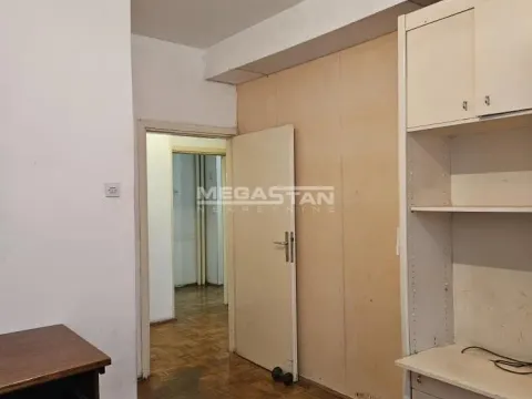 Prodaja, trosoban stan, 78m², Savski Venac, Beograd - image 4