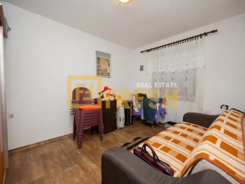 Prodaja, kuća, 103m², Farmaci, Podgorica - image 8