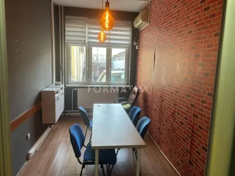 Rent, office space, 38m², Voždovac Sve Podlokacije, Beograd - image 3