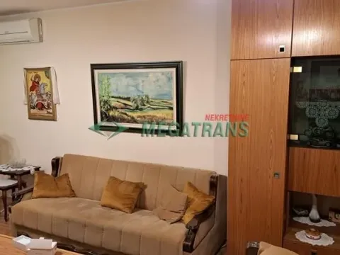 Izdavanje, dvosoban stan, 53m², Grbavica, Novi Sad Sve Podlokacije - image 3