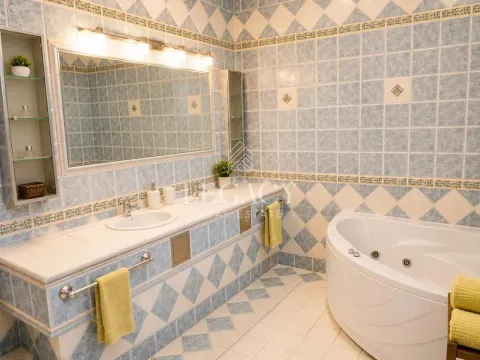Rent, house, 400m², Zvezdara Sve Podlokacije, Beograd - image 10