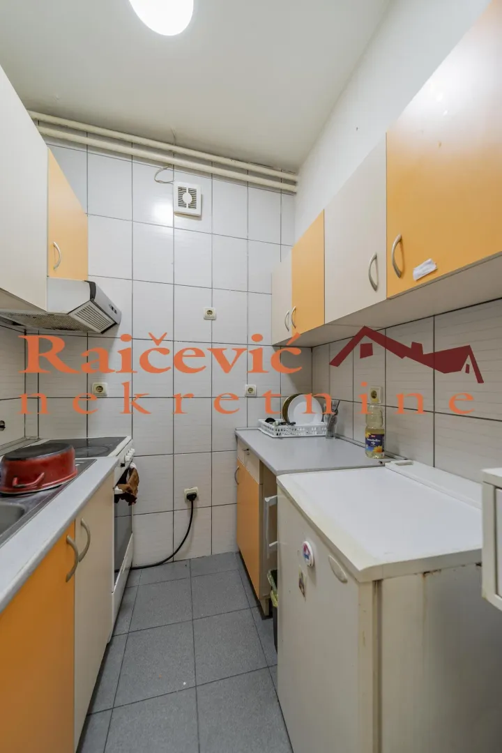 Prodaja, jednosoban stan, 38m², Zvezdara Sve Podlokacije, Beograd