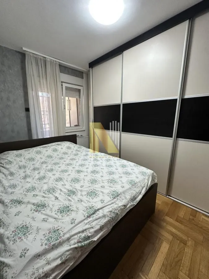 Prodaja, trosoban stan, 67m², Grbavica, Novi Sad Sve Podlokacije