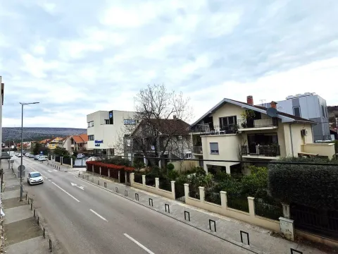 Izdavanje, stan, 45m², Dalmatinska ulica, Podgorica - image 12