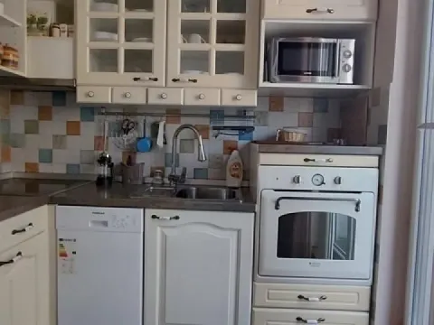 Izdavanje, trosoban stan, 95m², Đeram Pijaca, Beograd - image 5