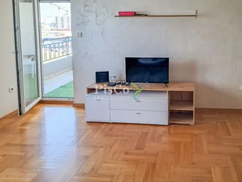 Izdavanje, jednosoban stan, 43m², Preko Morače, Podgorica - image 2