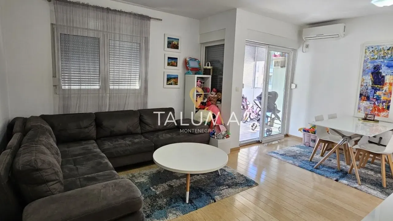 Prodaja, jednosoban stan, 54m², City Kvart, Podgorica