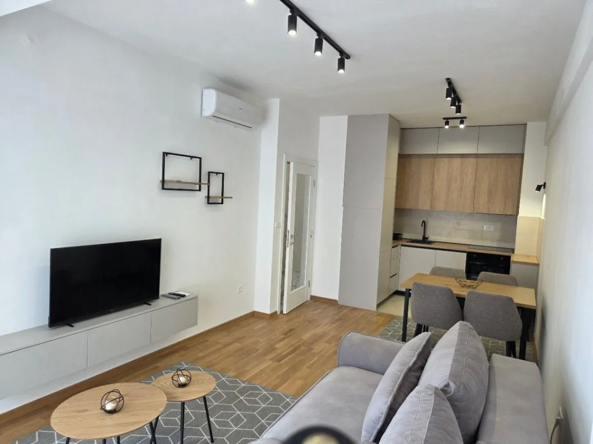 Izdavanje, jednosoban stan, 43m², Zabjelo, Podgorica