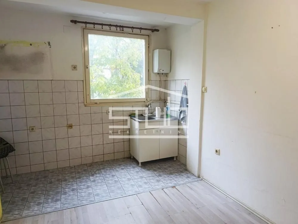 Sale, three bedroom apartment, 75m², Čukarica, Beograd