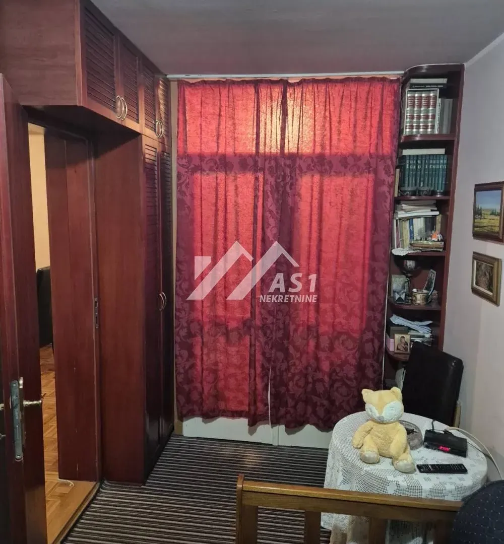 Izdavanje, dvosoban stan, 50m², Liman 3, Novi Sad Sve Podlokacije