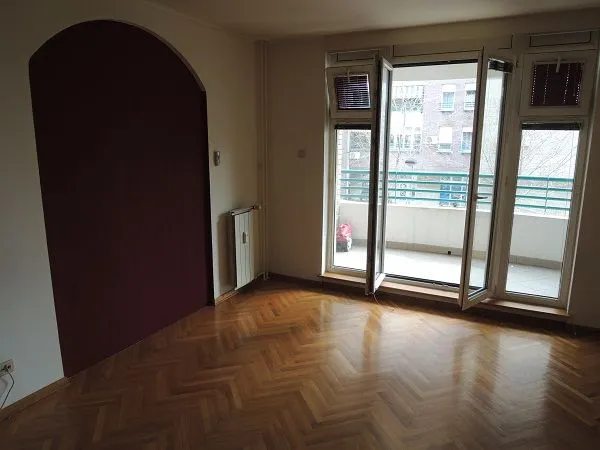 Izdavanje, trosoban stan, 92m², Novi Beograd Blok 29, Novi Beograd Sve Podlokacije