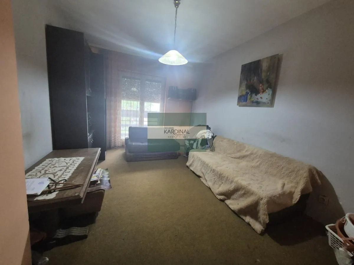 Prodaja, dvosoban stan, 65m², Strelište, Jagodina
