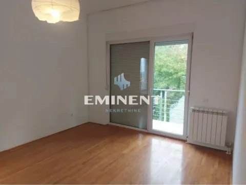 Izdavanje, kuća, 300m², Savski Venac, Beograd - image 2