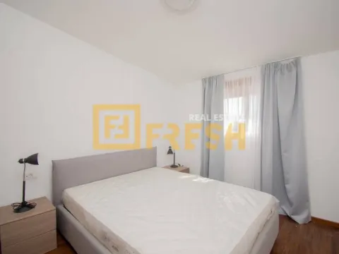 Izdavanje, trosoban stan, 90m², Master Kvart, Podgorica - image 19