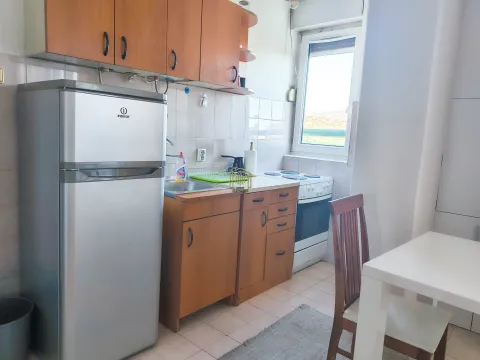 Izdavanje, stan, 30m², Blok 6, Podgorica - image 4