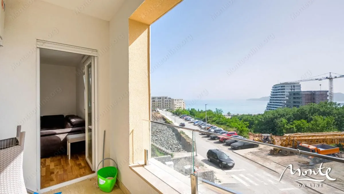 Sale, two bedroom apartment, 59m², Bečići, Budva
