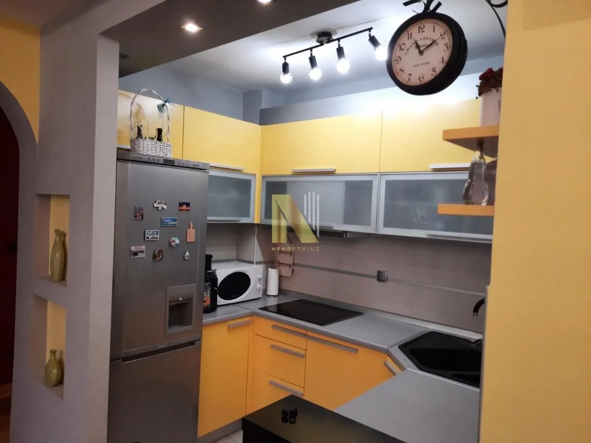 Izdavanje, jednosoban stan, 50m², Nova Detelinara, Novi Sad Sve Podlokacije