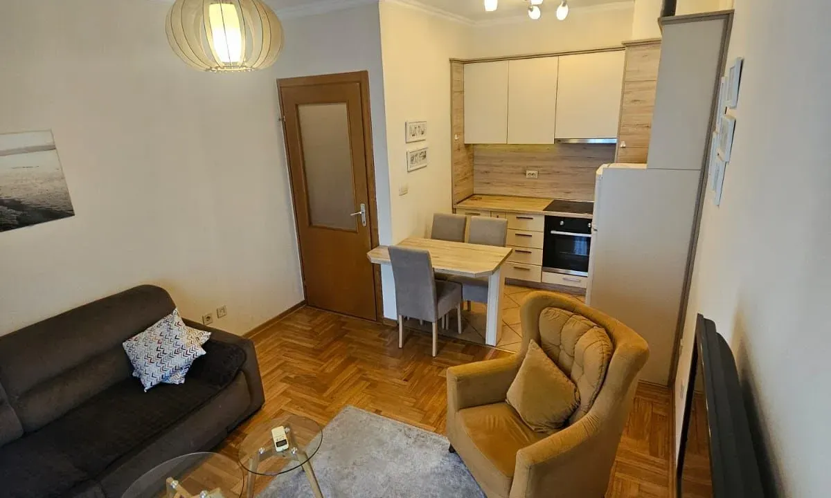 Sale, one bedroom apartment, 37m², Stari Aerodrom, Podgorica
