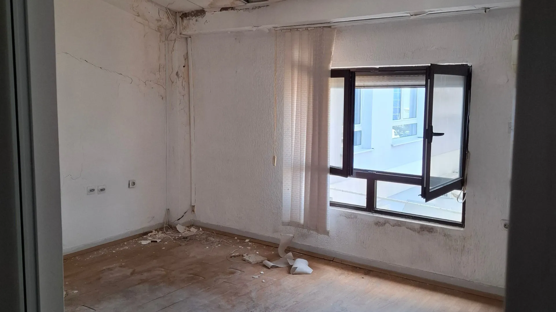 Rent, office space, 95m², Stari Aerodrom, Podgorica