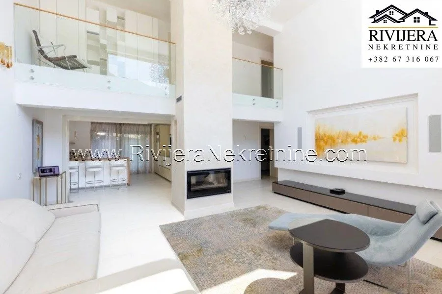 Sale, house, 423m², Lepetani, Tivat