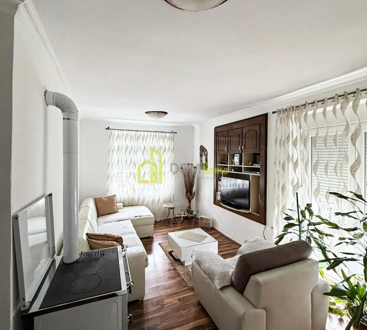 Rent, two bedroom apartment, 65m², Gornja Gorica, Podgorica