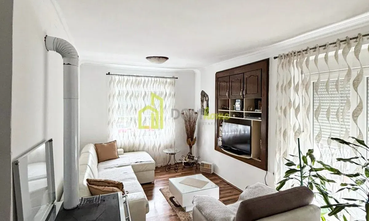 Rent, two bedroom apartment, 65m², Gornja Gorica, Podgorica