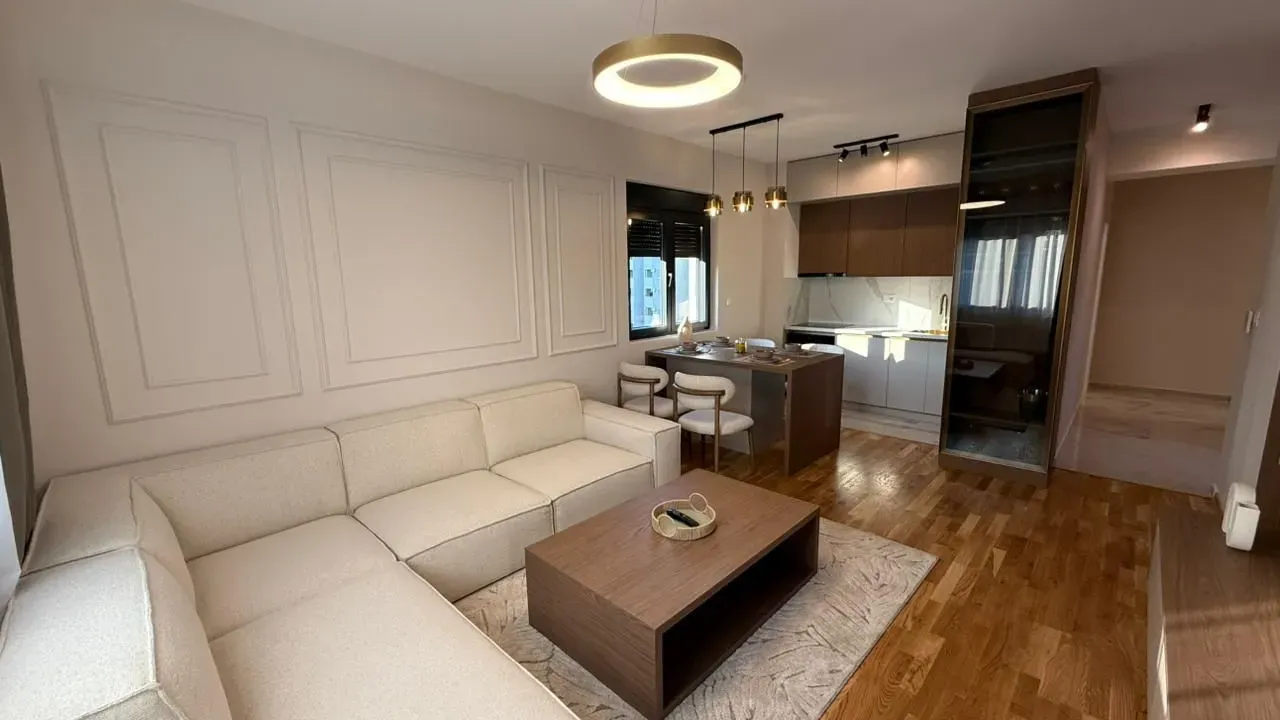 Izdavanje, dvosoban stan, 65m², Preko Morače, Podgorica