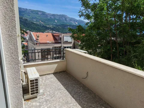 Rent, one bedroom apartment, 48m², Bijeli Do, Budva - image 4