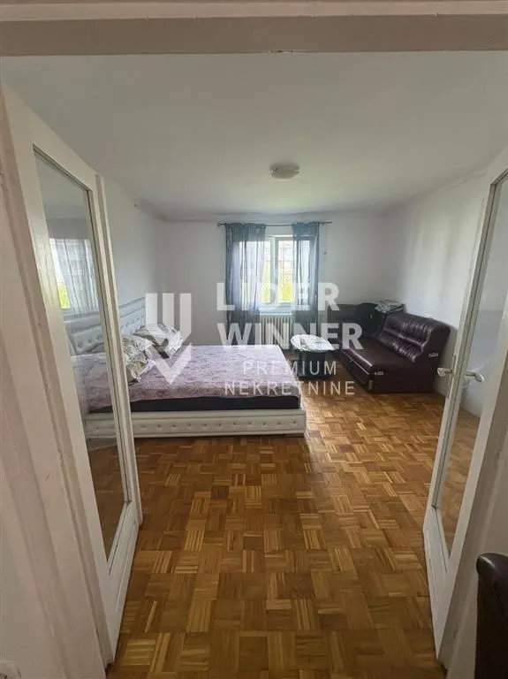 Prodaja, četvorosoban stan, 70m², Arnajevo, Barajevo