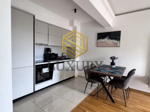 Rent, one bedroom apartment, 45m², Bečići, Budva - image 5