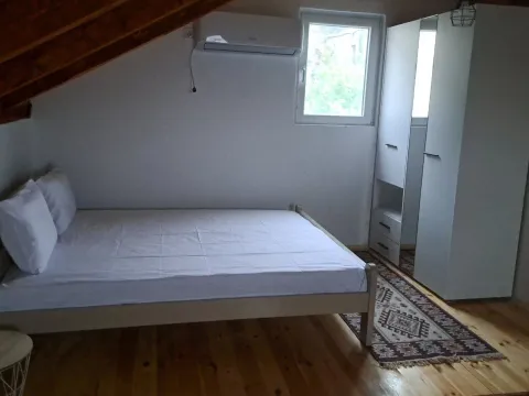 Prodaja, kuća, 88m², Podgorica, Crna Gora - image 3