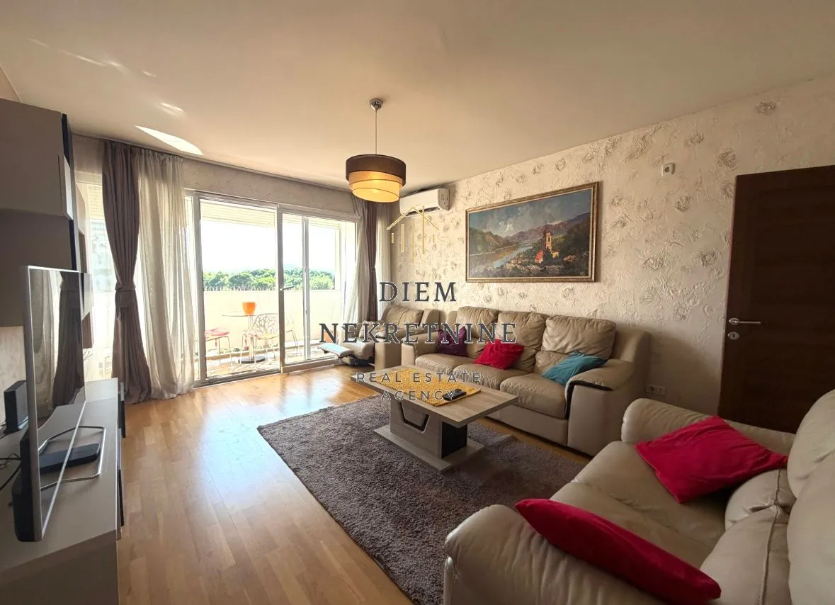 Rent, three bedroom apartment, 105m², Preko Morače, Podgorica