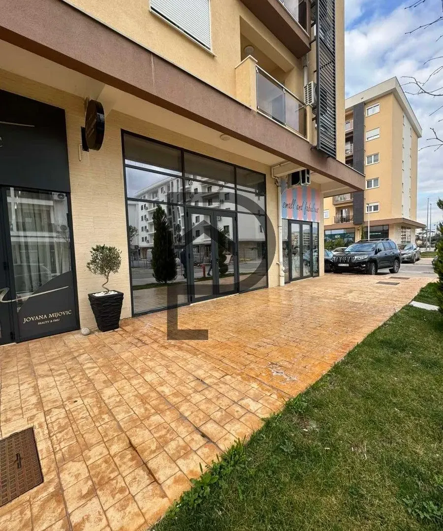 Rent, office space, 74m², New City, Podgorica