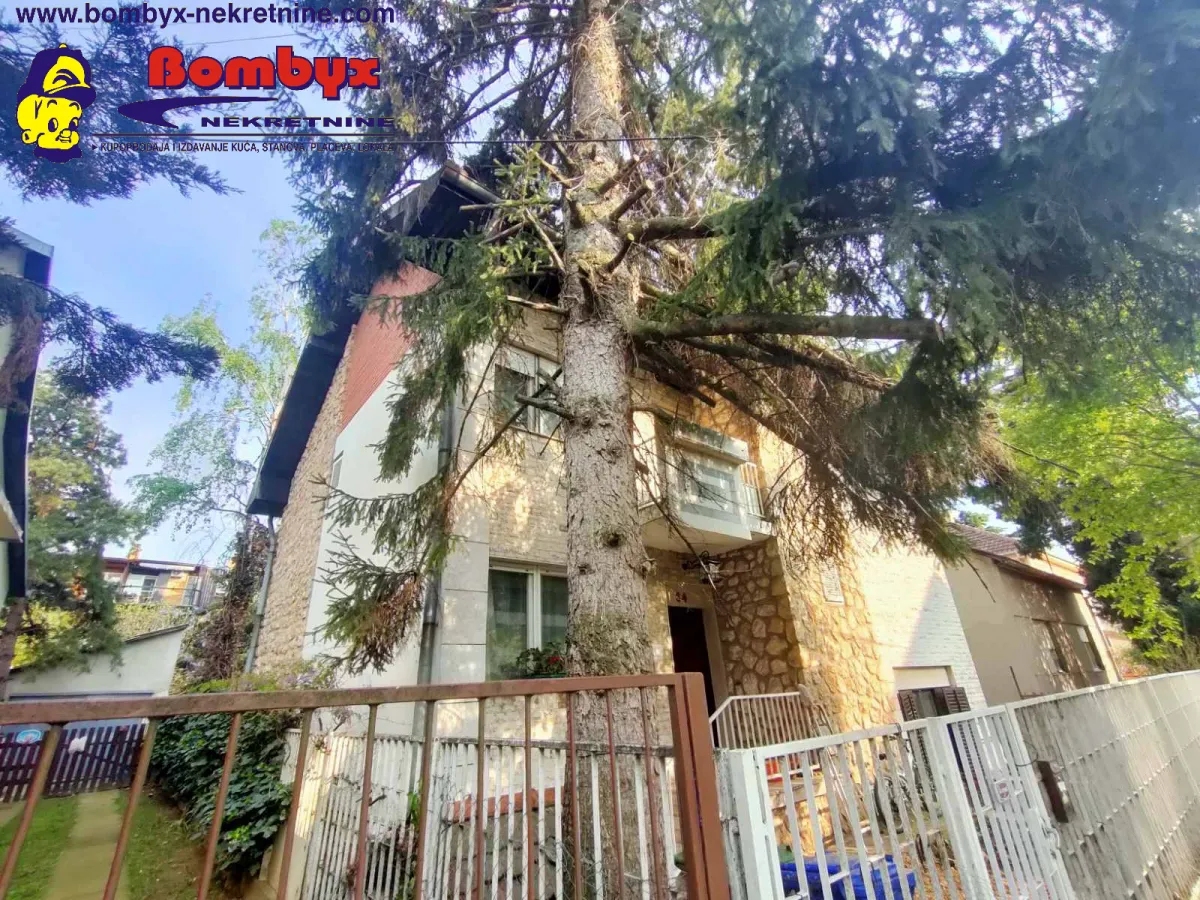 Prodaja, kuća, 241m², Sremska Kamenica, Petrovaradin