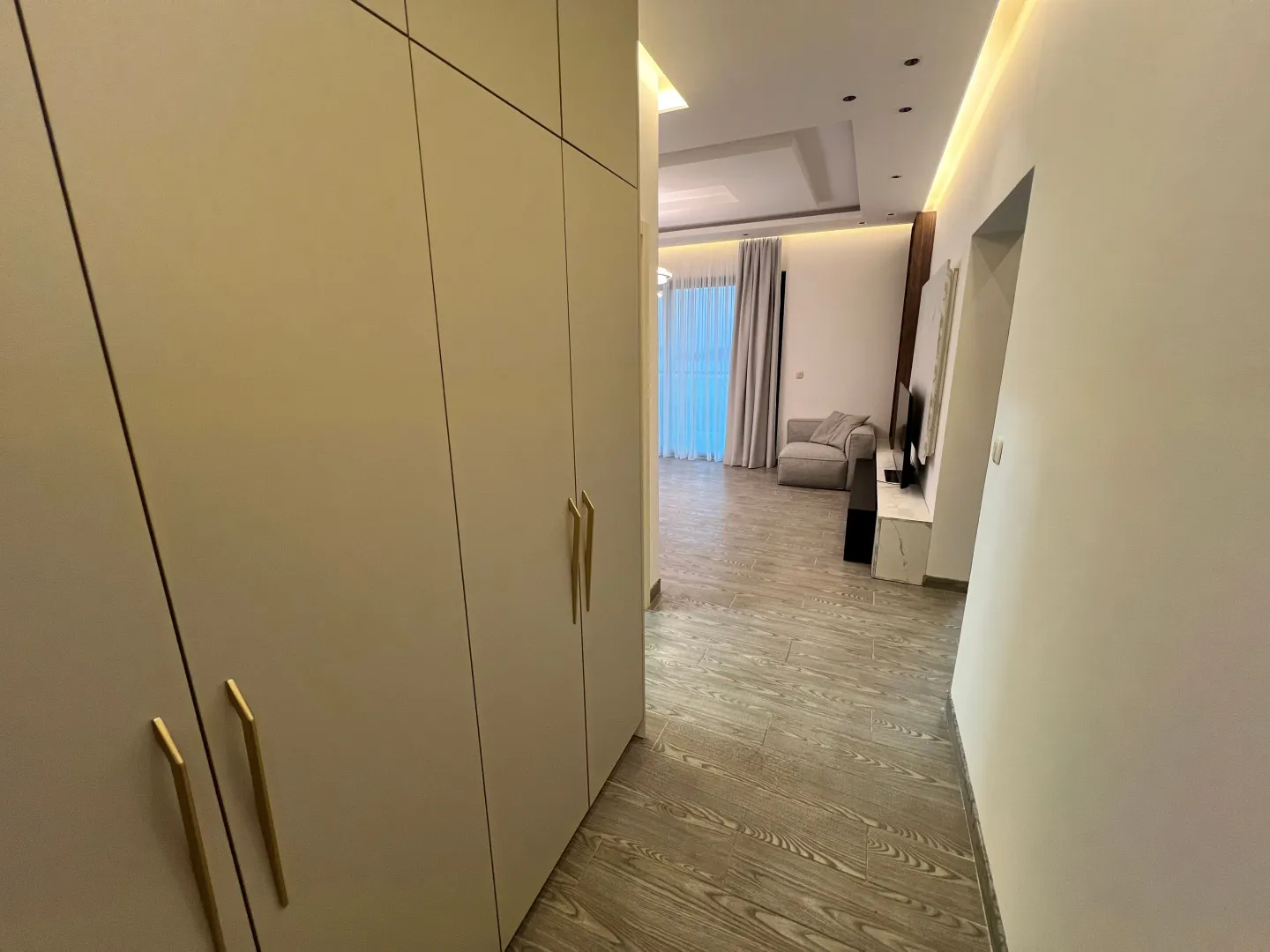 Rent, three bedroom apartment, 120m², Ivanovići, Budva