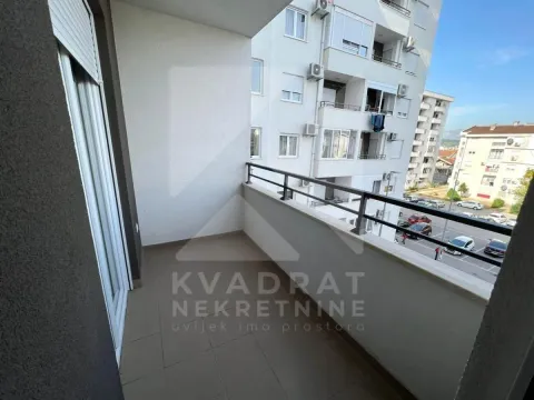 Izdavanje, jednosoban stan, 49m², Stari Aerodrom, Podgorica - image 7