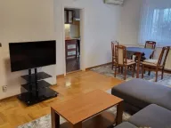 Izdavanje, trosoban stan, 75m², Banovo Brdo, Beograd - image 3