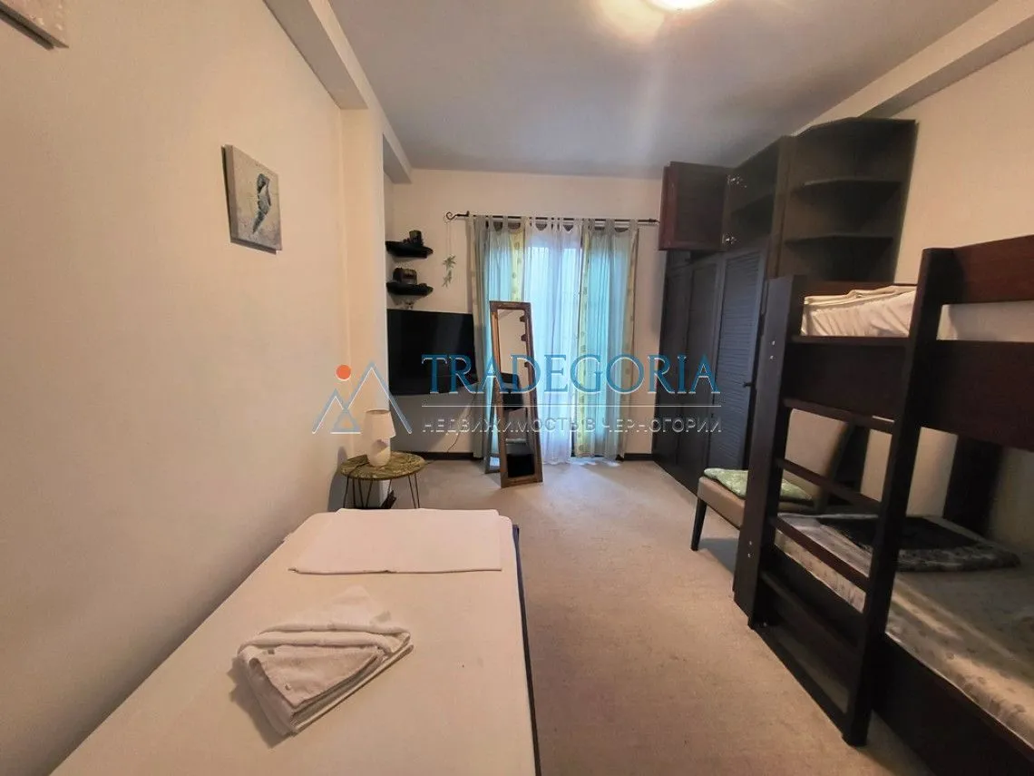 Prodaja, trosoban stan, 126m², Koštanjica, Bar