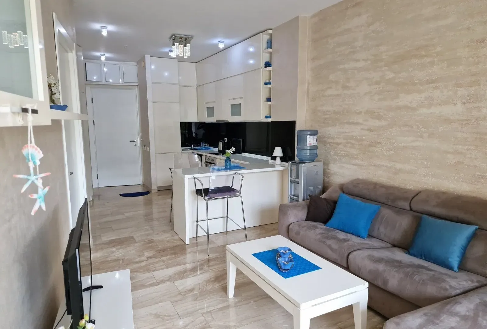 Prodaja, jednosoban stan, 63m², Budva, Crna Gora