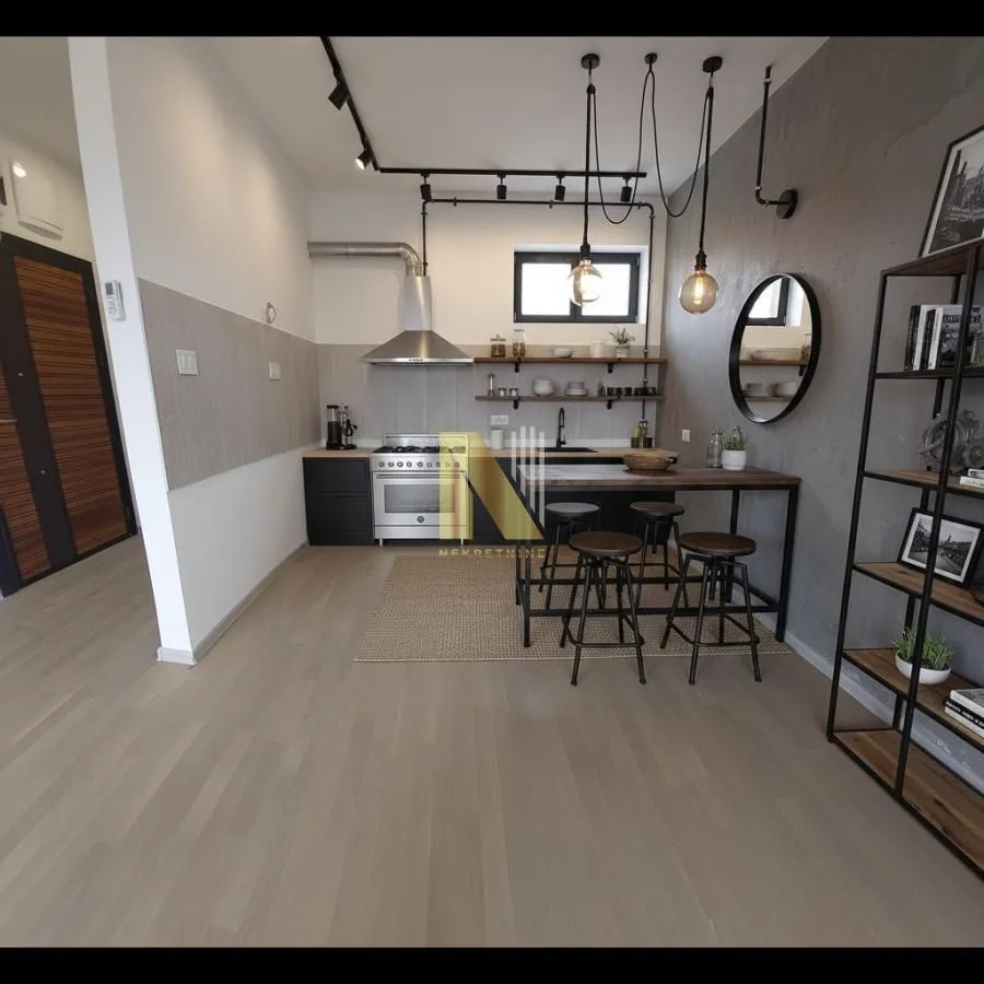 Prodaja, trosoban stan, 78m², Petrovaradin, Novi Sad