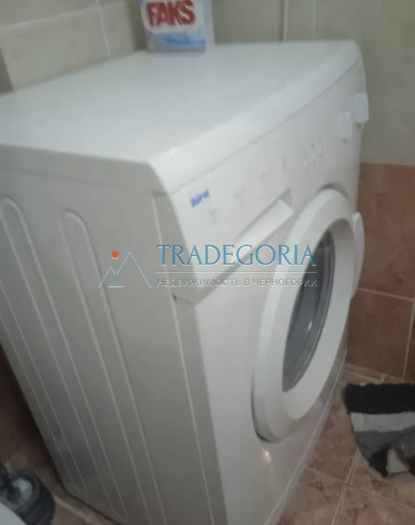 Prodaja, dvosoban stan, 61m², Bečići, Budva