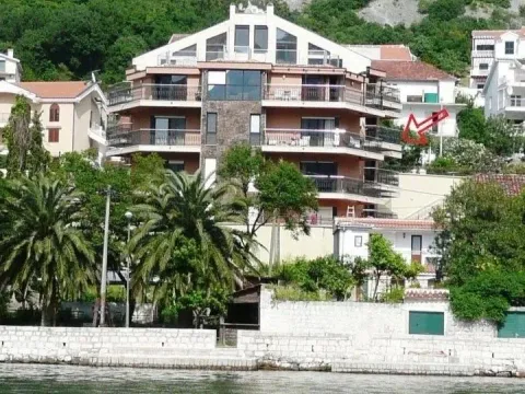 Sale, two bedroom apartment, 90m², Dobrota, Kotor - image 14