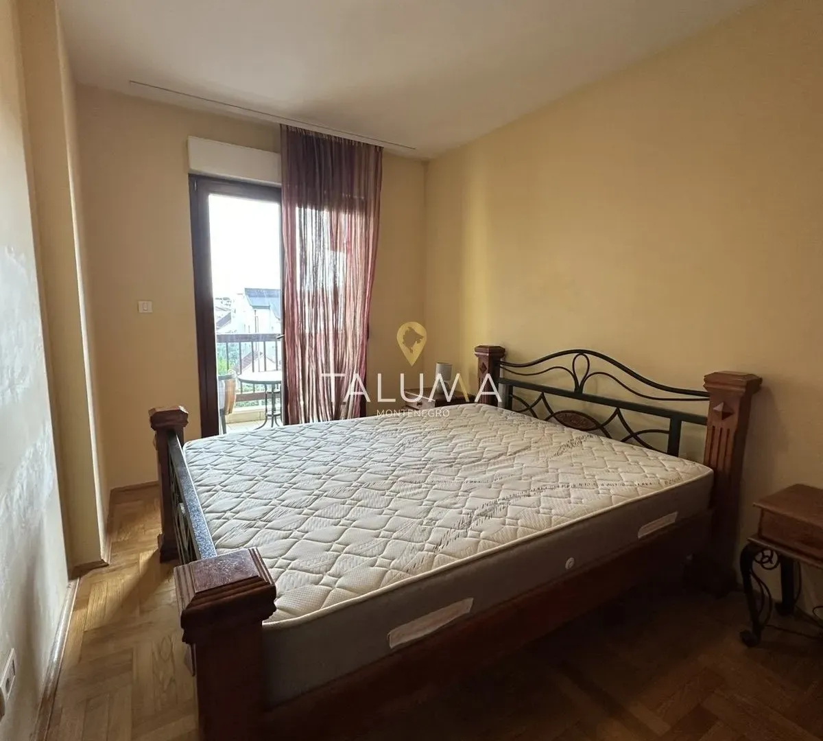Izdavanje, jednosoban stan, 50m², Stari Aerodrom, Podgorica