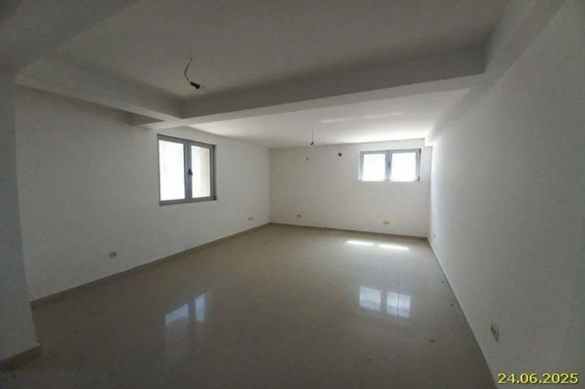 Sale, office space, 107m², Stari Aerodrom, Podgorica