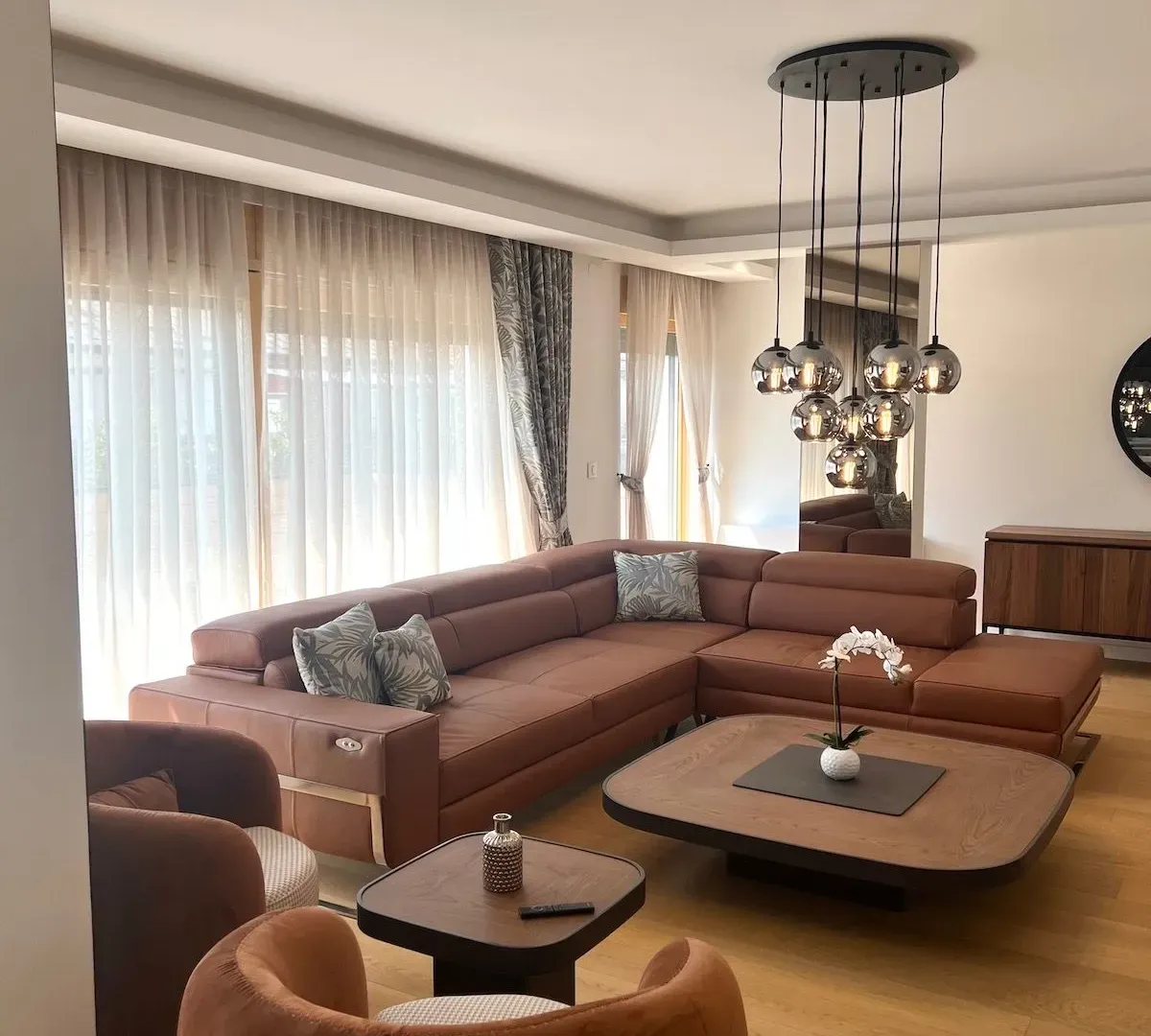 Rent, four bedroom apartment, 205m², Vračar Hram, Vračar Sve Podlokacije