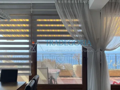 Prodaja, četvorosoban stan, 222m², Dobra Voda, Budva