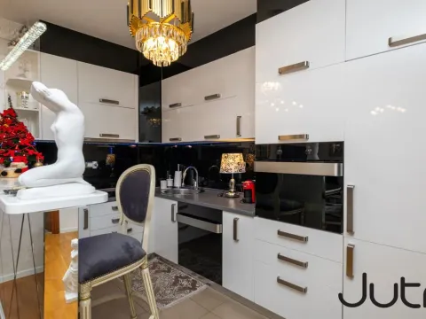 Rent, one bedroom apartment, 55m², City Kvart, Podgorica - image 4