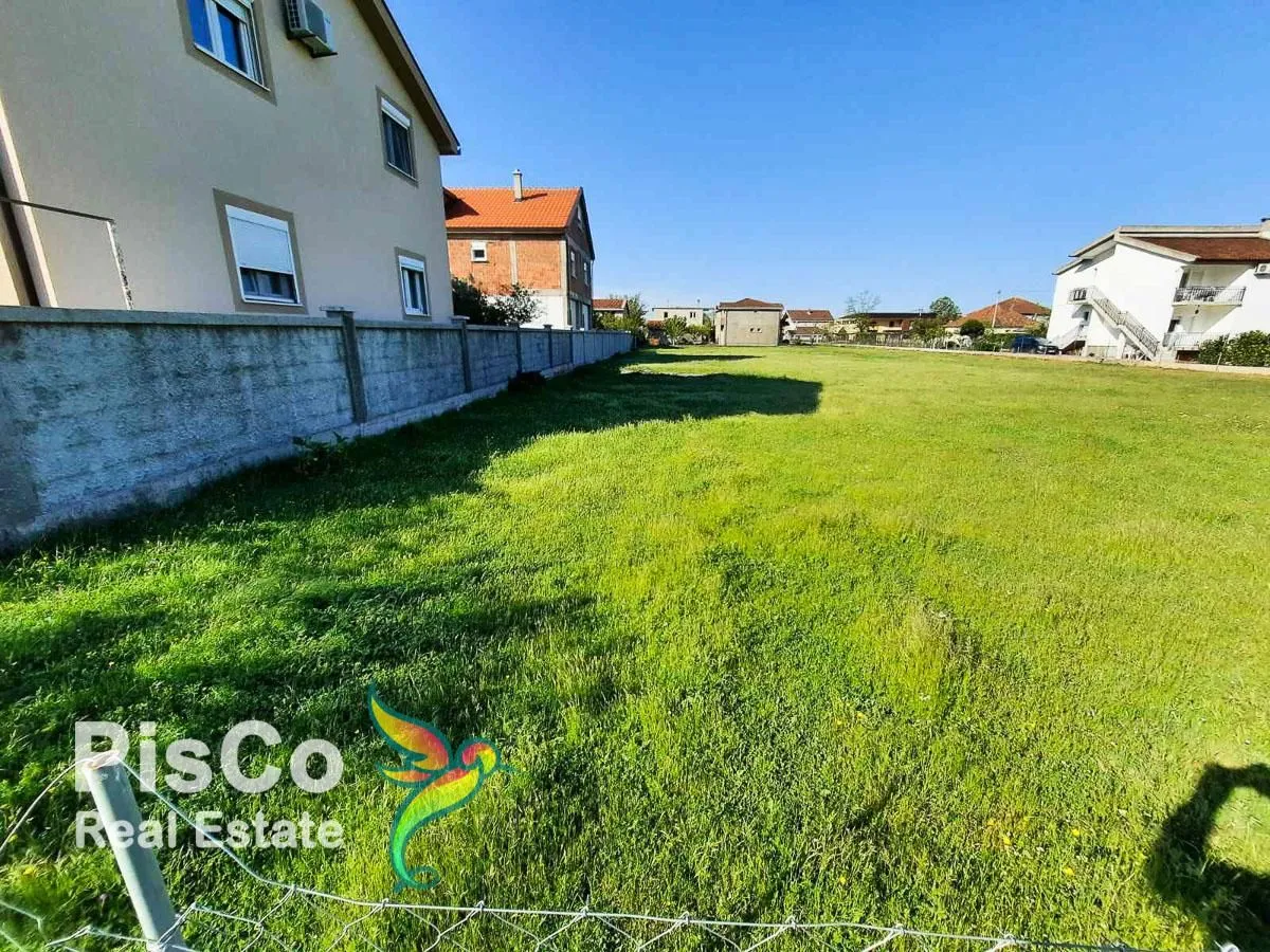 Prodaja, plac, 597m², Zlatica, Podgorica