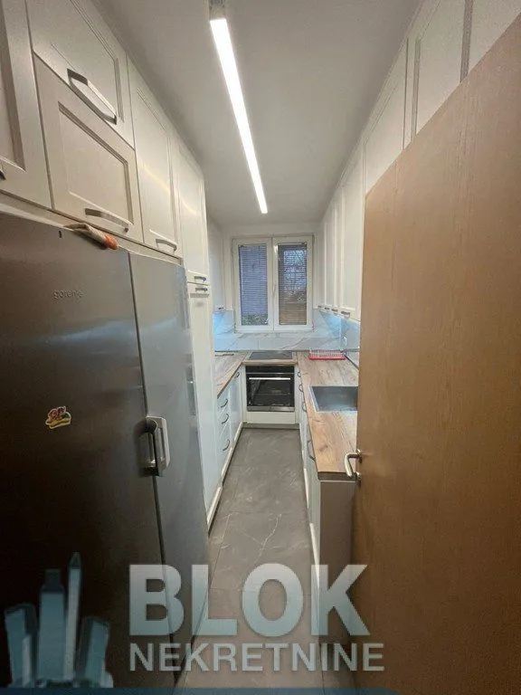 Izdavanje, kuća, 300m², Donja Gorica, Podgorica